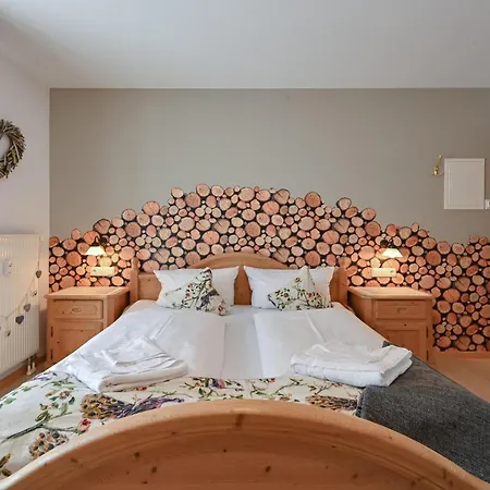 Alpina Apartman